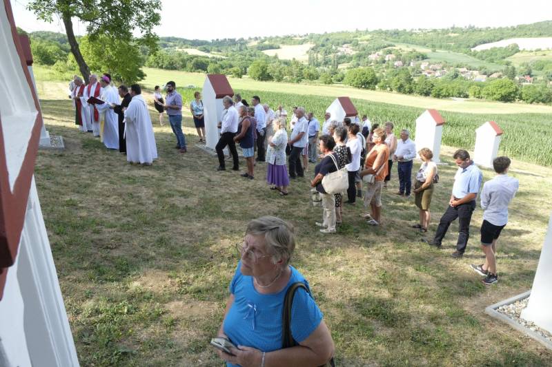 2021.06.30_Gödre felújított kálvária (66).JPG